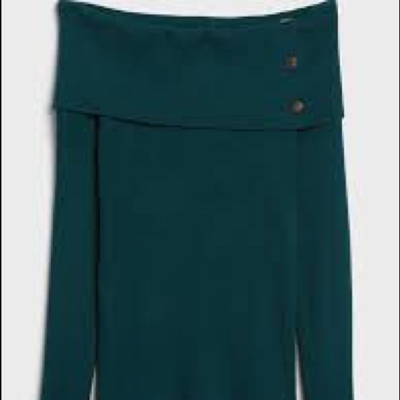 2/$55 NWT Banana Republic top - Picture 2 of 5